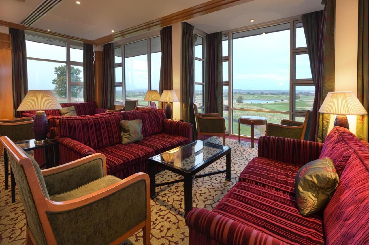 טאים The Oxfordshire Golf & Spa Hotel מראה חיצוני תמונה